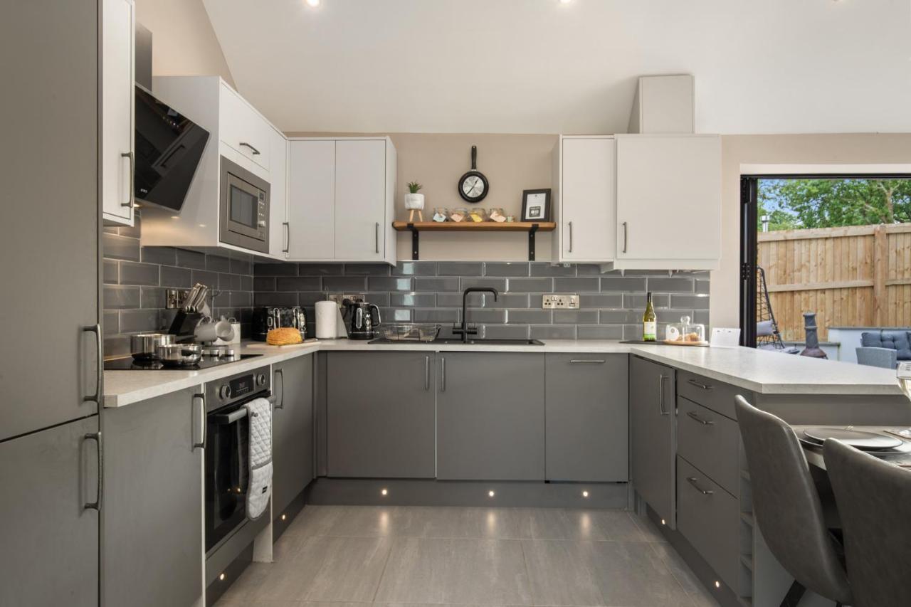 Pine Cottage Tenby Ngoại thất bức ảnh
